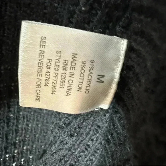 Pink Rose Cable Knit Cardigan Black Size  Medium - Picture 9 of 16